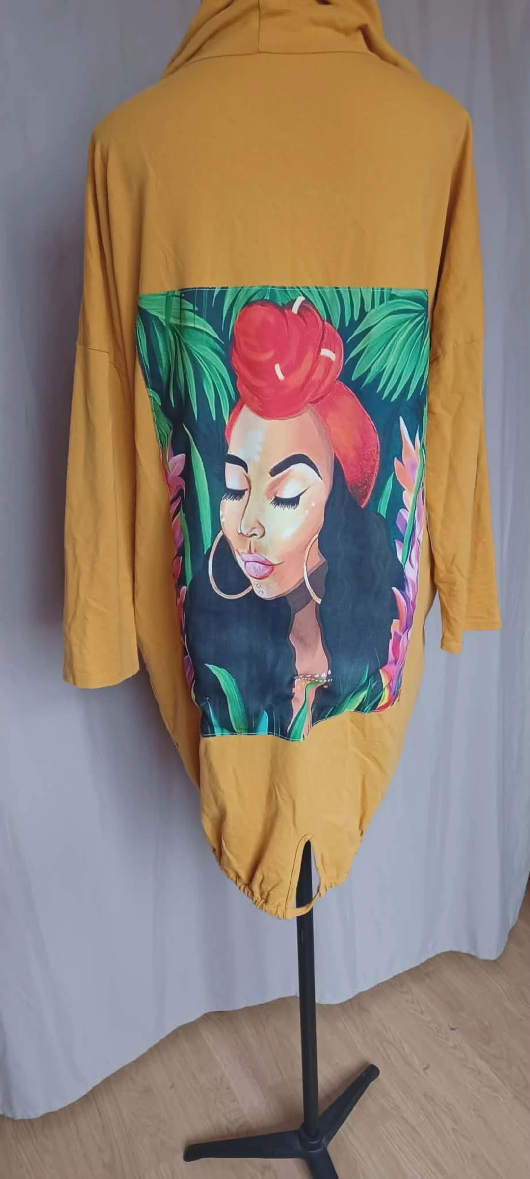 Três linda veste com capuz feminina T U – photo 9